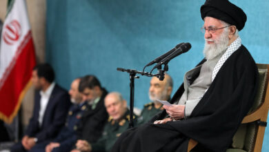 The Leader's remarks in the meeting with state officials
