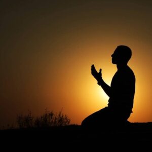 اصالت ایجابی بودن متن صلاة و سلبی و تبرائی بودن اذکار و ادعیه پس از هر نماز