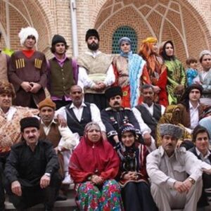 اصالت تقوم احترام به تفاوت‌ها و تنوعات فرهنگی با رعایت ارزش‌های شرعی و ولائی و مصالح ملی