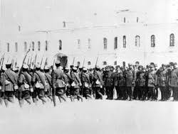 اصالت ساختار متمرکز و سلسله‌مراتبی ارتش و نقش آن در قدرت مرکزی