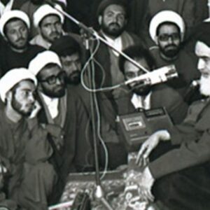 اصالت ضرورت سیاسی بودن روحانیت ولائی