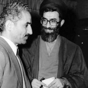 اصالت مقاومت اخلاقی و استقلال فکری رهبران انقلابیِ در برابر هرگونه وسوسه‌های رفاهی دشمن