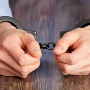 اصالت جلوگیری از فرار متهمان به جهت تأثیر منفی آن بر اعتماد و احساس عدالت در جامعه