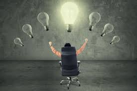 اصالت ضرورت التزام و عبرت از اهمیت شناخت نظرات و فرامین امام به حق در همه تصمیم‌سازی‌ها و تصمیم‌گیری‌های فردی و جمعی جهت جلوگیری از انحراف در مسیر دین و جامعه