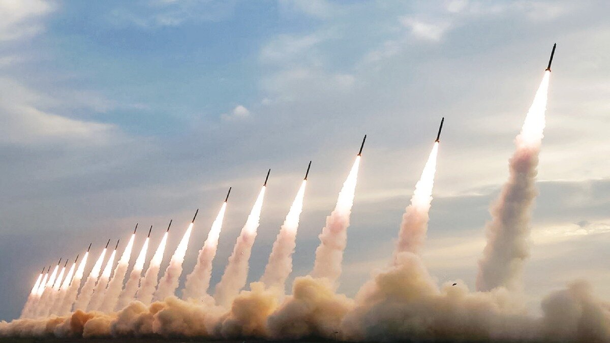 اصالت تحلیل و درک اثرات تهدیدات هستهای و هرج جهانی در فرآیند نزدیک شدن به ظهور و تحولات جهانی