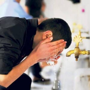 اصالت ضرورت وضو پیش از خواب جهت بهره از ثواب شب زنده داری