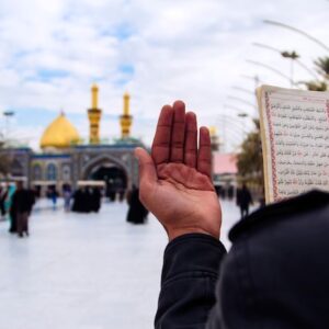 اصالت اثرگذاری انفاق و هزینه در راه زیارت امام حسین علیهالسلام بر جلب رزق الهی و باقیماندن یادگار