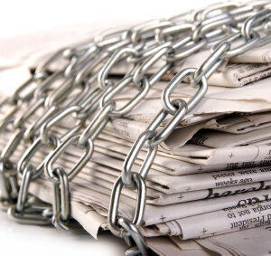 اصالت ضرورت آزادی مطبوعات از برای تقابل با هرگونه اقتدارگرایی امنیتی-سیاسی رژیم ها جهت مهار رسانه‌های مستقل