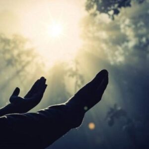 اصالت ضرورت تأمّل و شناخت از ساختار و ظرفیّتِ وجودی انسان کامل برای دریافت و پذیرش نداها و الهامات معنوی وی