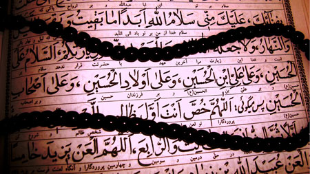 اصالت ضرورت تمرکز بر متن زیارت و خلوص توحیدی برای حفظ معنویت و تقرب حقیقی زائران