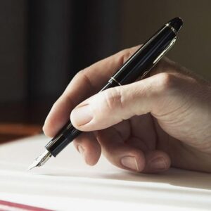 اصالت لزوم رعایت لحن محترمانه همراه با اطلاعاتی قابل قبول برای افزایش اثرگذاری نقدها