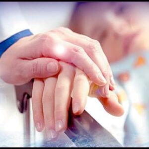 اصالت معناي خدمت‌محور در کنش حرفه‌ای درمانگران با تکیه بر حکمت و مسئولیت اخلاقی ژرف