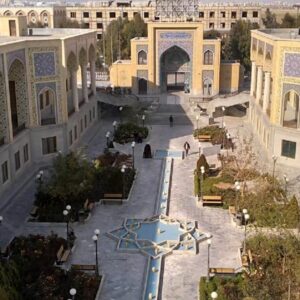 اصالت تقدّم خدمات فکری و اخلاقی حوزه بر خدمات صرفاً میدانی در عین ضرورت آن