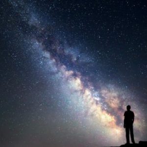 اصالت خودبسندگی و روشنی ذاتی مفهوم «وجود» در برابر هرگونه تعریف‌پذیری بیرونی
