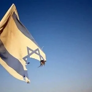 اصالت ضرورت تحلیل دائم و به روز از ماهیت خصمانه دشمن و تأکید بر نقش پایداری و پرهیزگاری در بیاثر ساختن نقشههای آنان