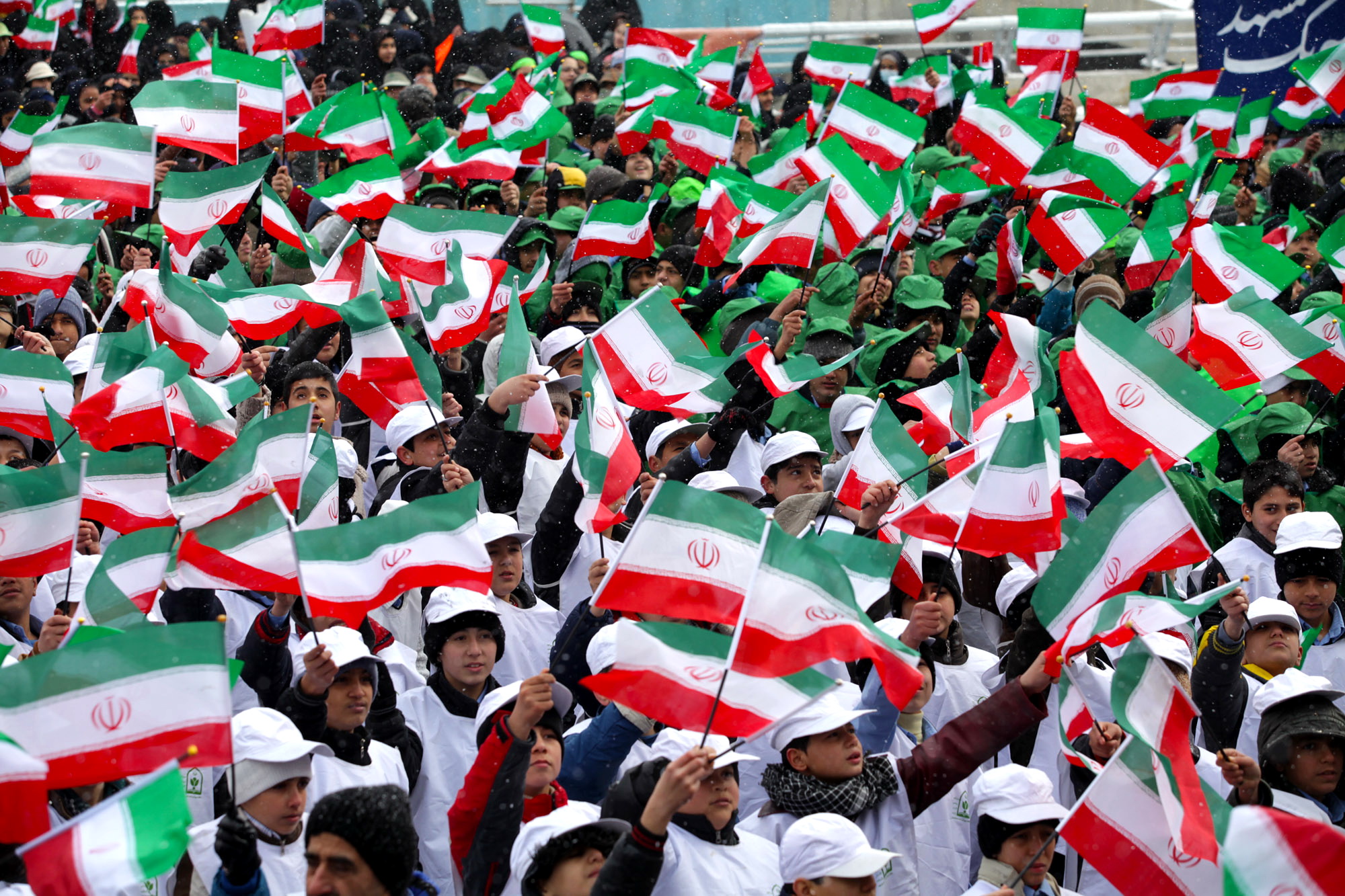 اصالت تقوم میزان گسست فرهنگی به عنوان مشکل اساسی در عدم انطباق دادههای فرهنگی با فرهنگ ولائی
