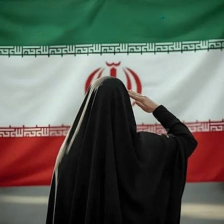 اصالت لزوم مرئی شدن حضور اجتماعی زنان ولائی و انقلابی به هنگام شرایط بحرانی جامعه و انقلاب
